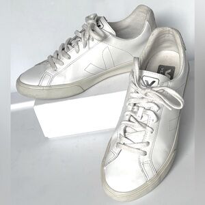 Veja Esplar Sneakers Bovine Leather & Suede in White Color Size 8